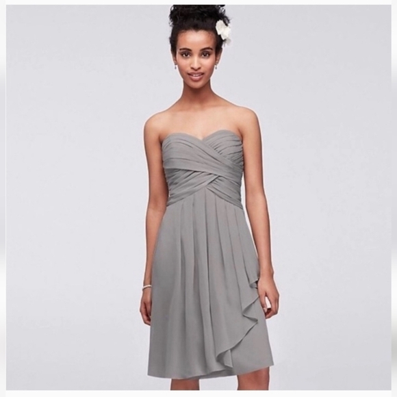 DAVID'S BRIDAL Fuschia Strappless Short Wedding dress size 8 - Picture 2 of 10